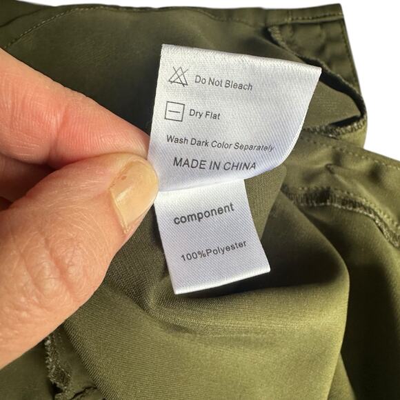 Lotusmile Olive Green Button-Down Blouse | Cap Sleeves, Pockets, Size Large - Picture 8 of 8